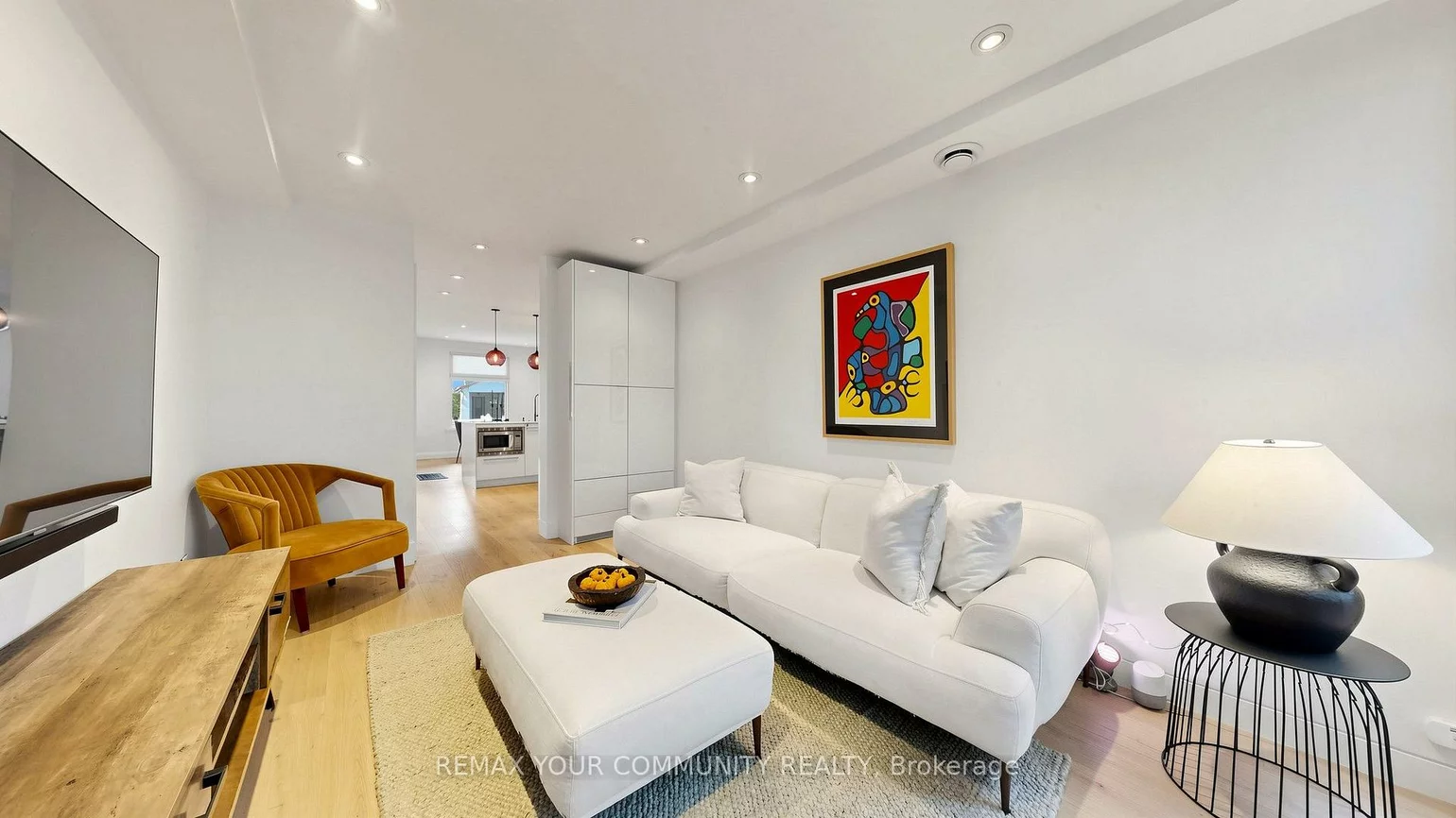 149, Jones, South Riverdale, Toronto