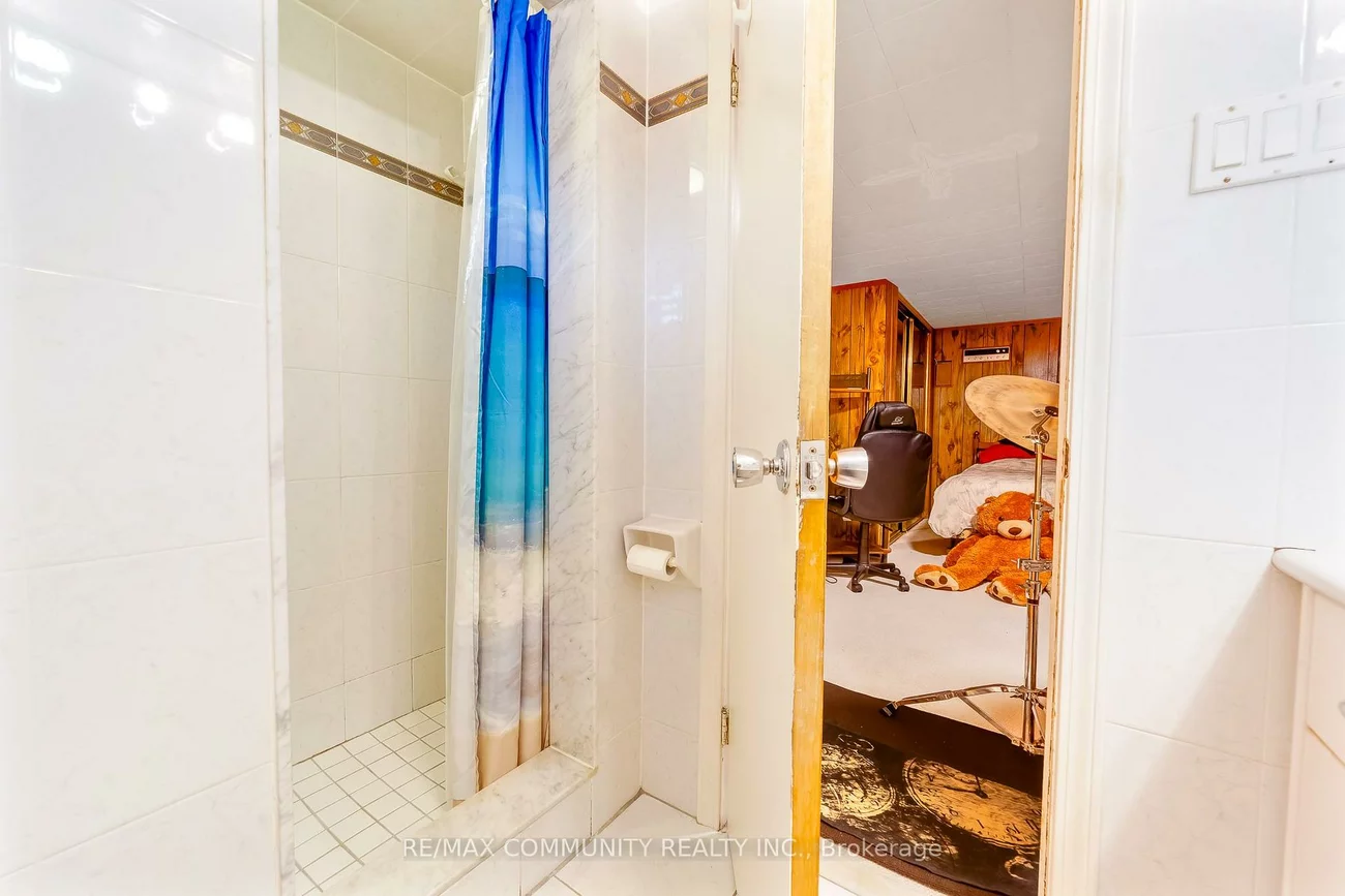 764, Brimley, Bendale, Toronto