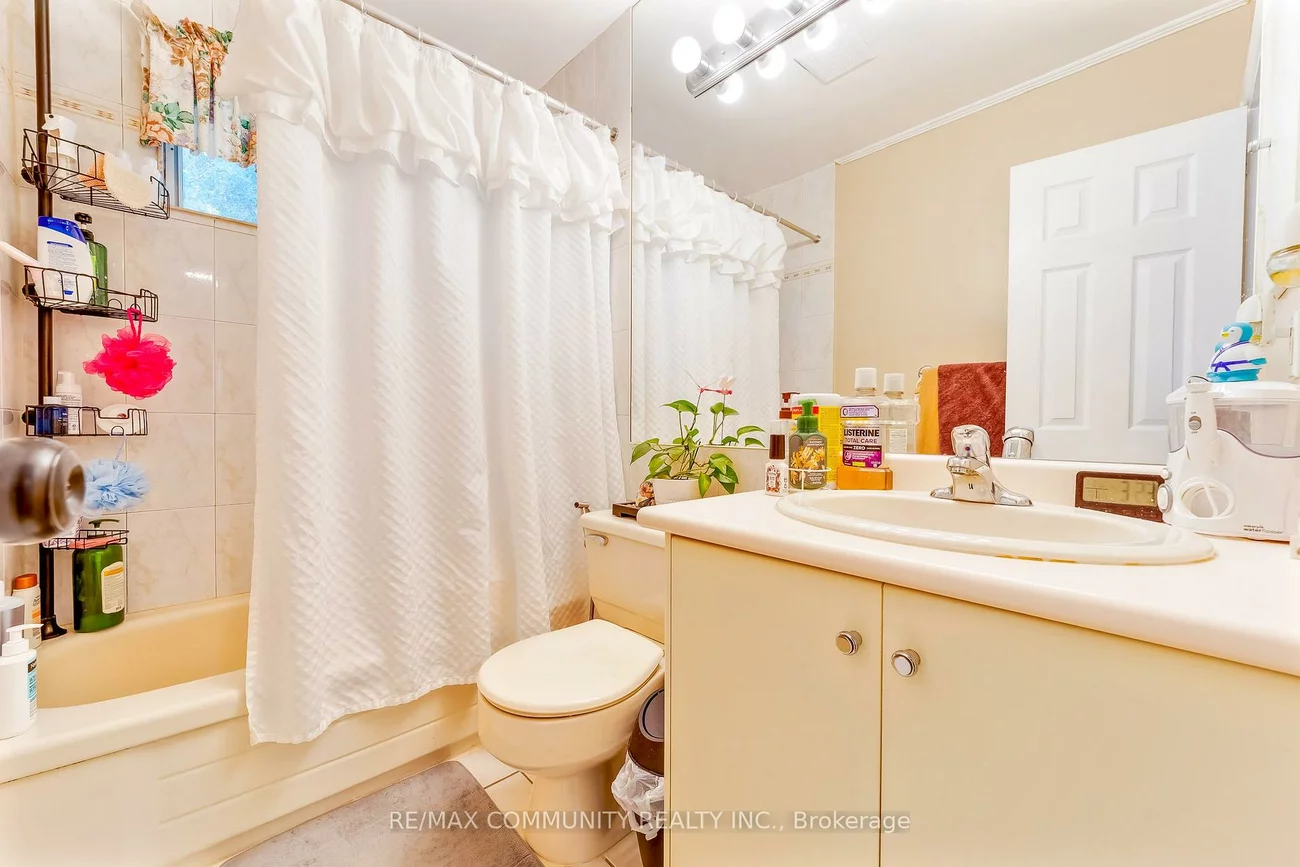 764, Brimley, Bendale, Toronto