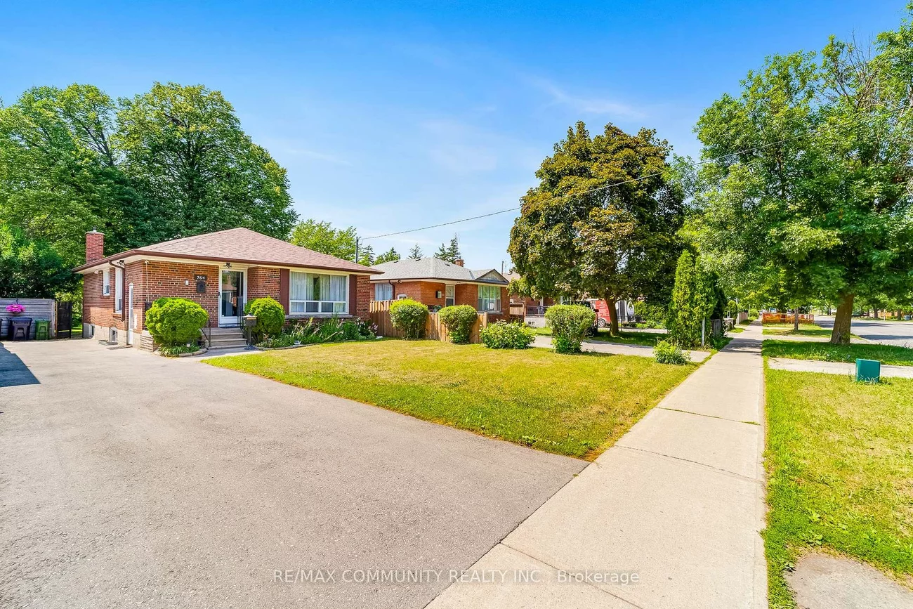 764, Brimley, Bendale, Toronto