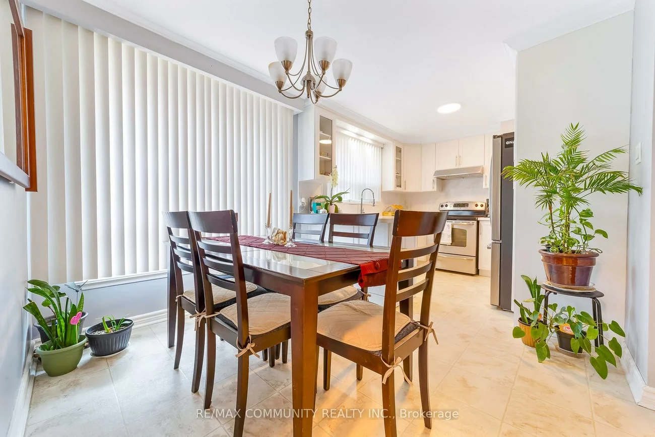 764, Brimley, Bendale, Toronto