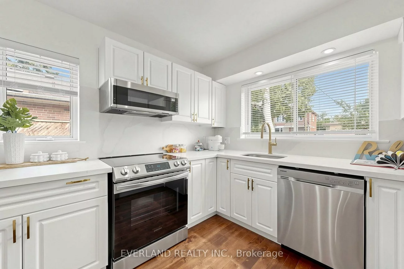 38, Six Nations, Woburn, Toronto