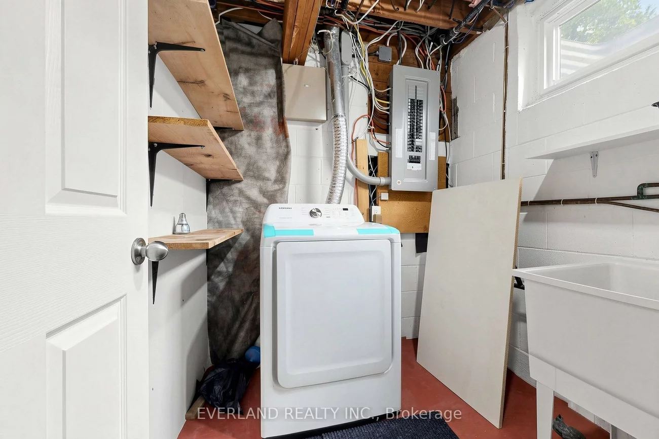 38, Six Nations, Woburn, Toronto