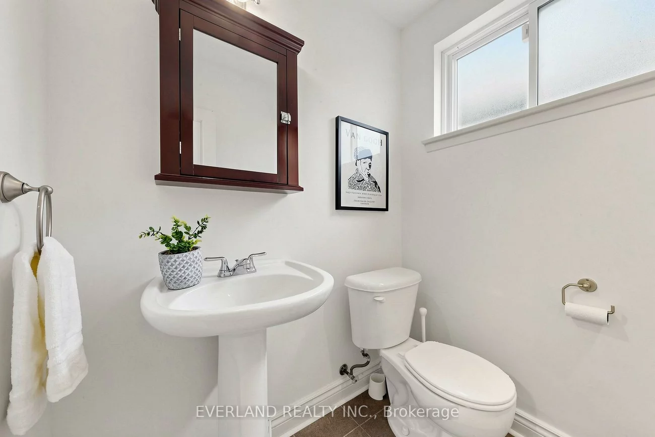 38, Six Nations, Woburn, Toronto