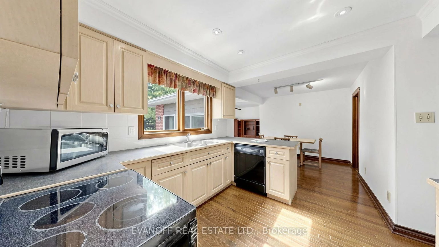 67, Satchell, Centennial Scarborough, Toronto