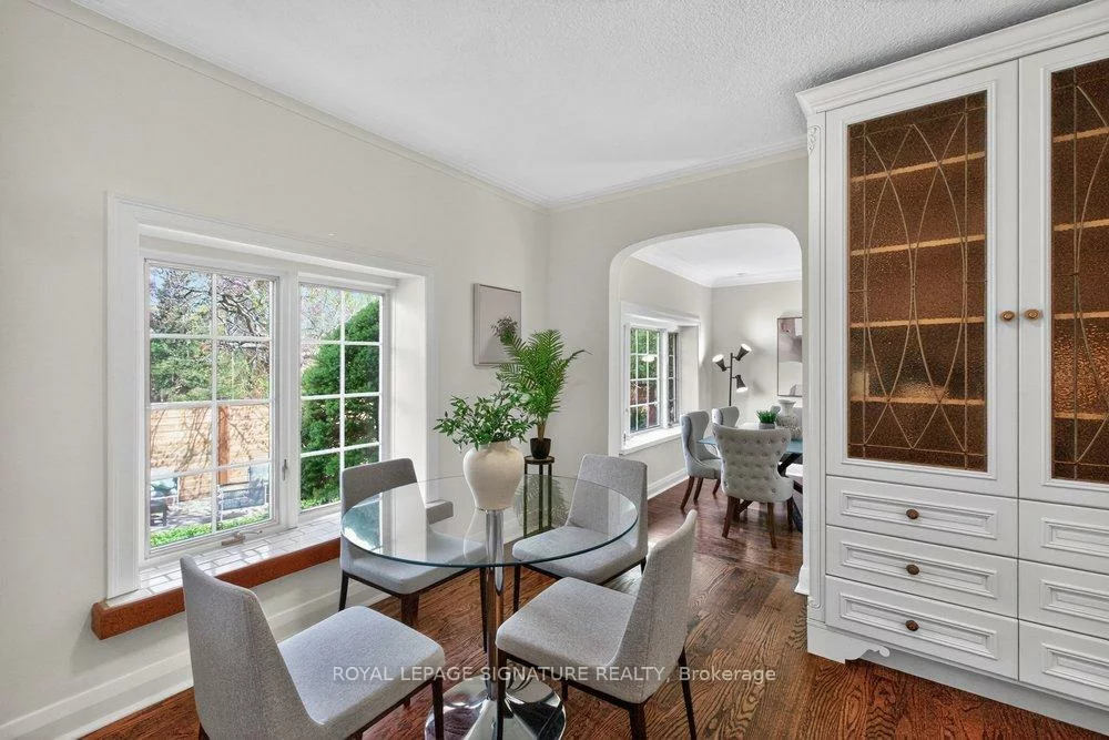 2, Pine Ridge, Cliffcrest, Toronto
