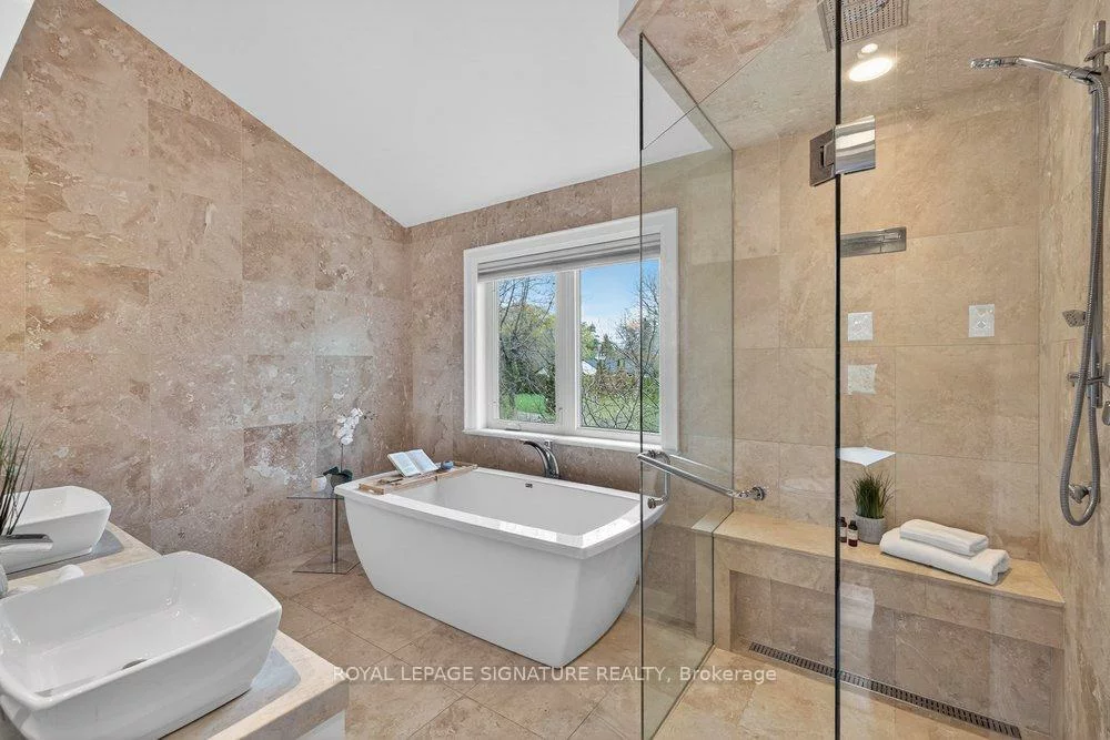 2, Pine Ridge, Cliffcrest, Toronto