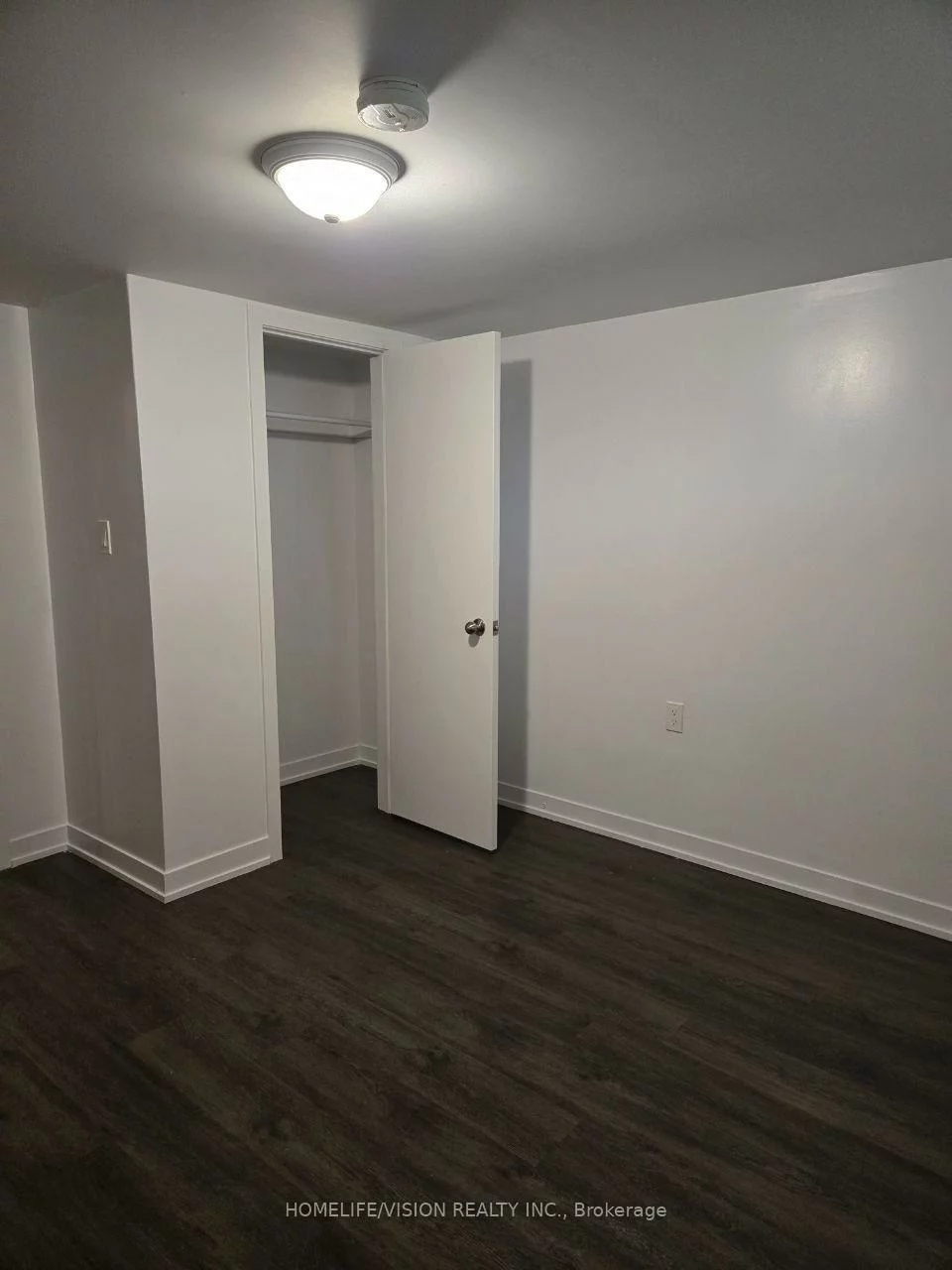 61, Lewiston, Dorset Park, Toronto