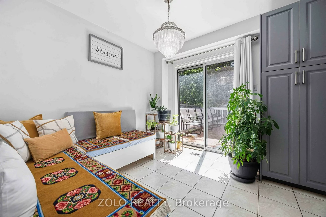 82, Piperbrook, West Hill, Toronto