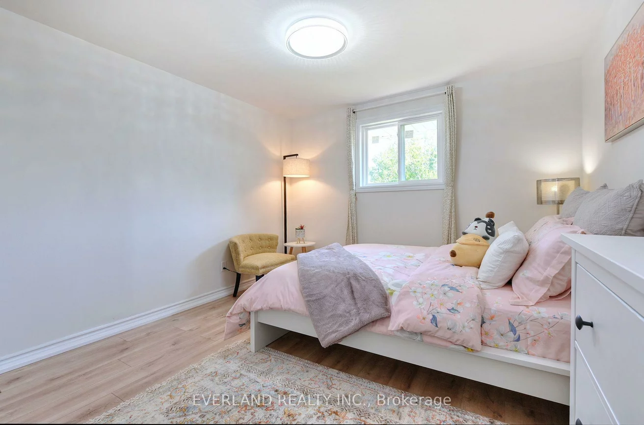52, Fairglen, L'Amoreaux, Toronto