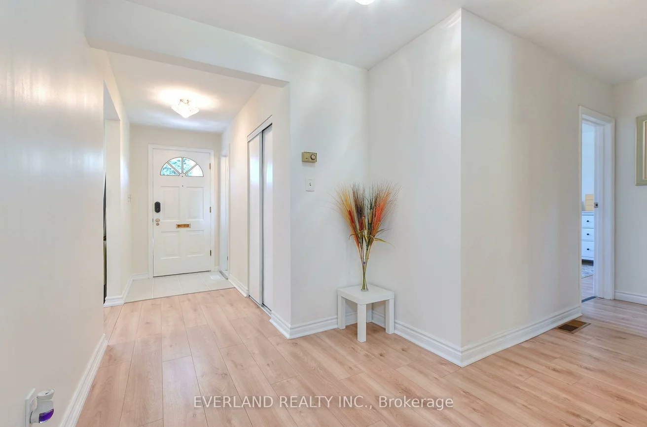 52, Fairglen, L'Amoreaux, Toronto