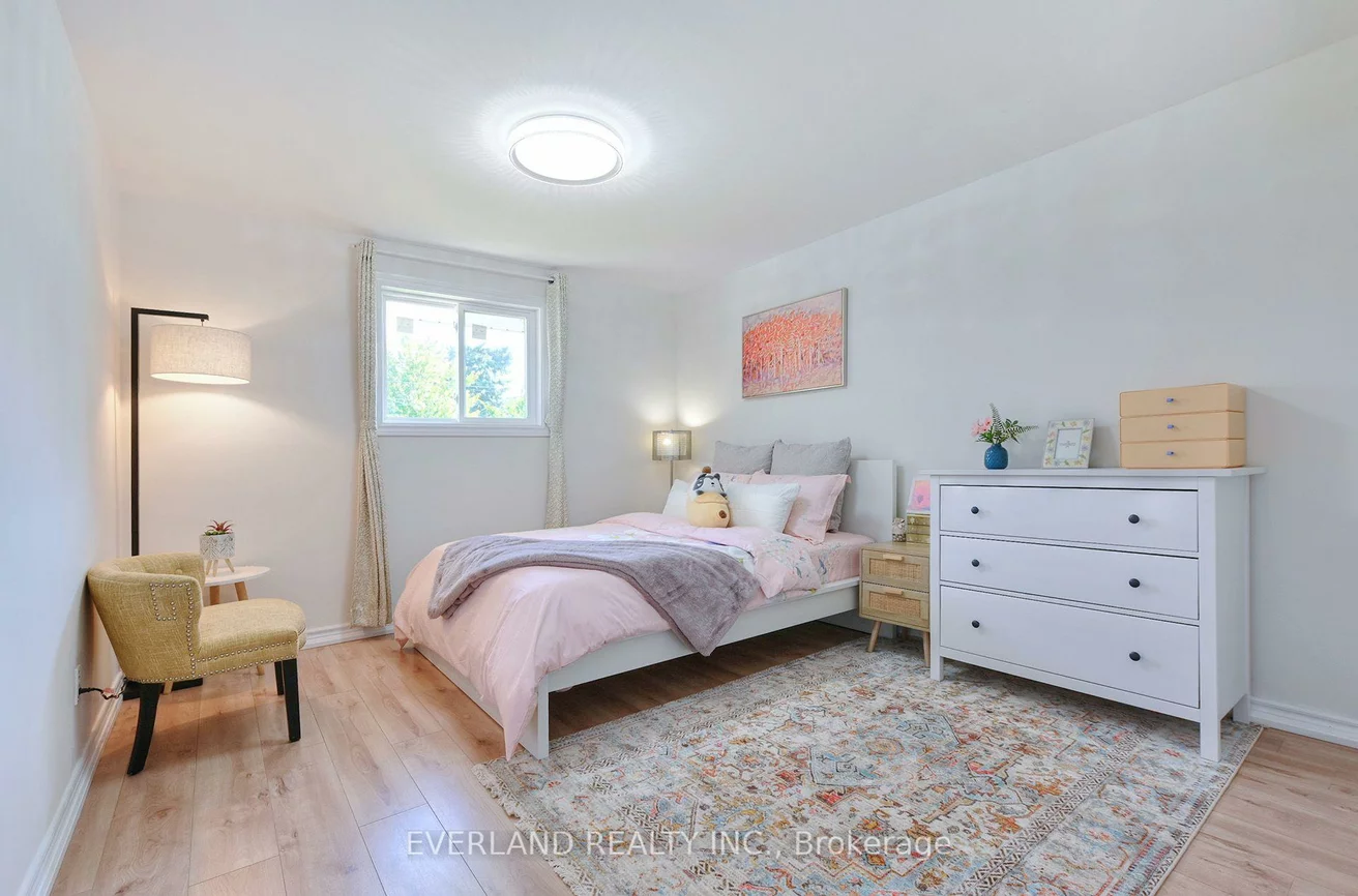 52, Fairglen, L'Amoreaux, Toronto