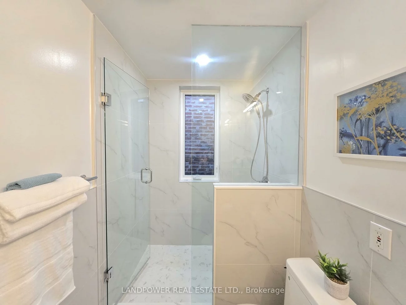 221, Riverdale, North Riverdale, Toronto