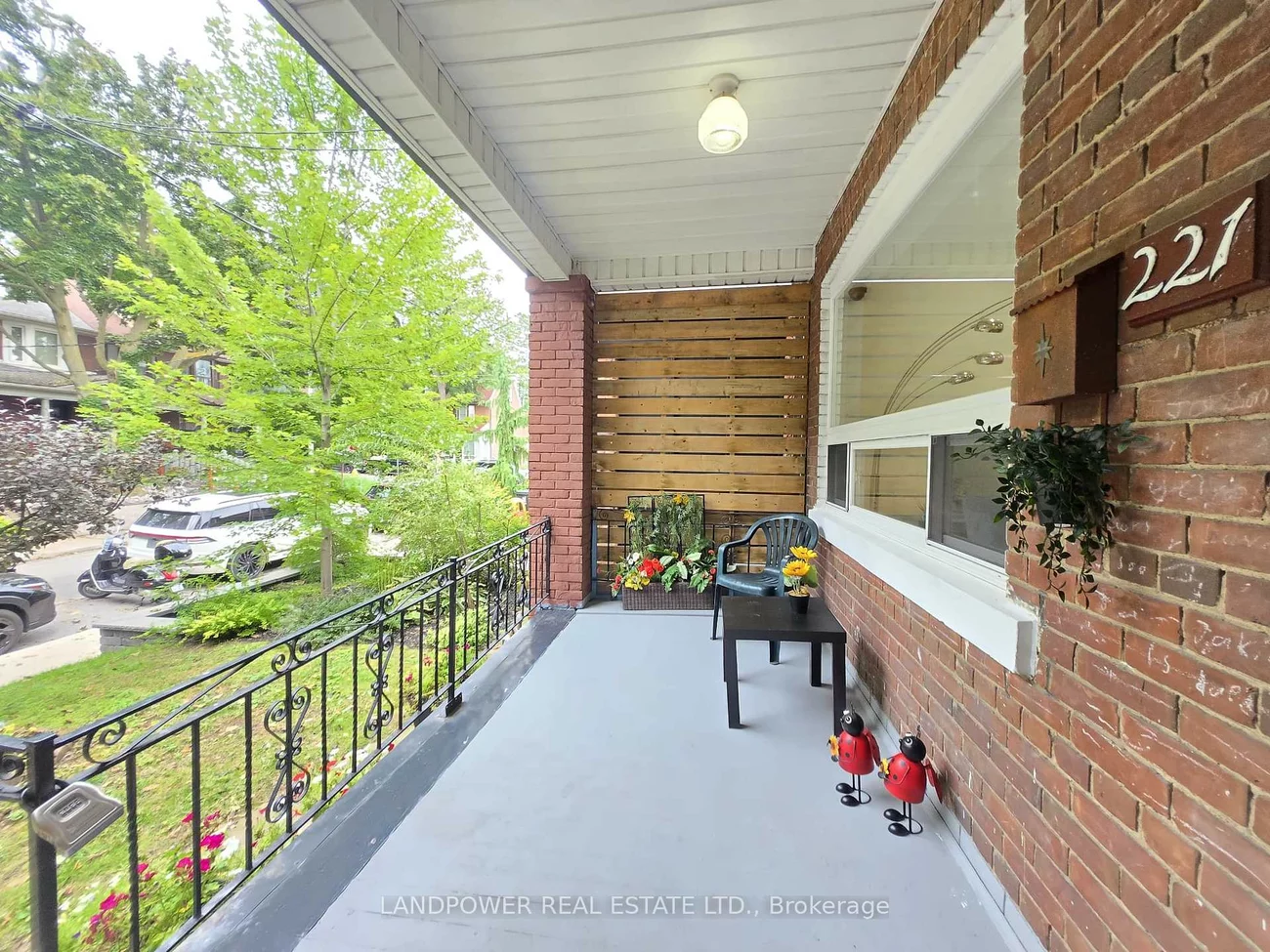 221, Riverdale, North Riverdale, Toronto