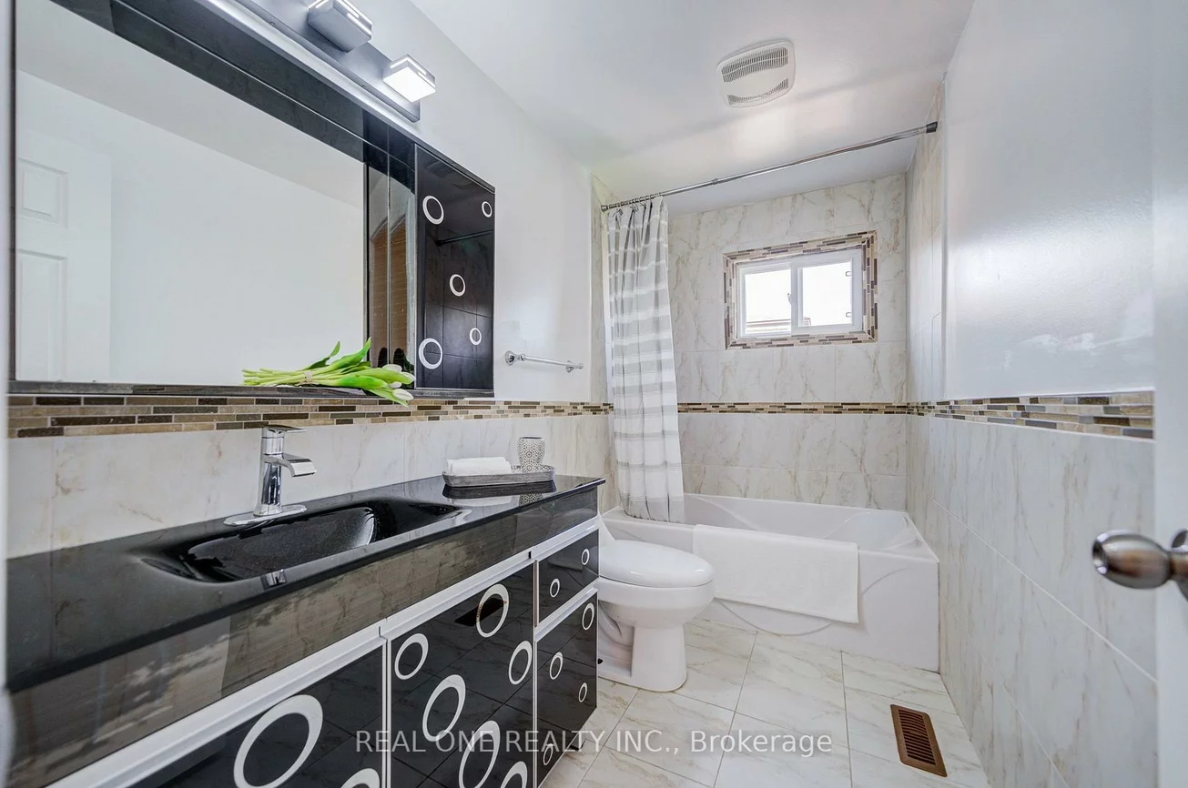 128, Briarscross, Agincourt North, Toronto