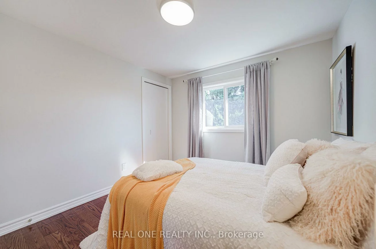 128, Briarscross, Agincourt North, Toronto