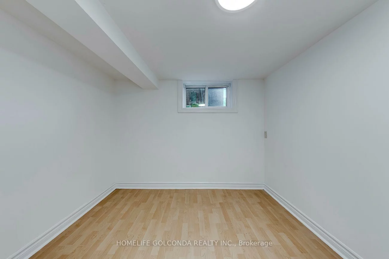 93, North Woodrow, Clairlea-Birchmount, Toronto