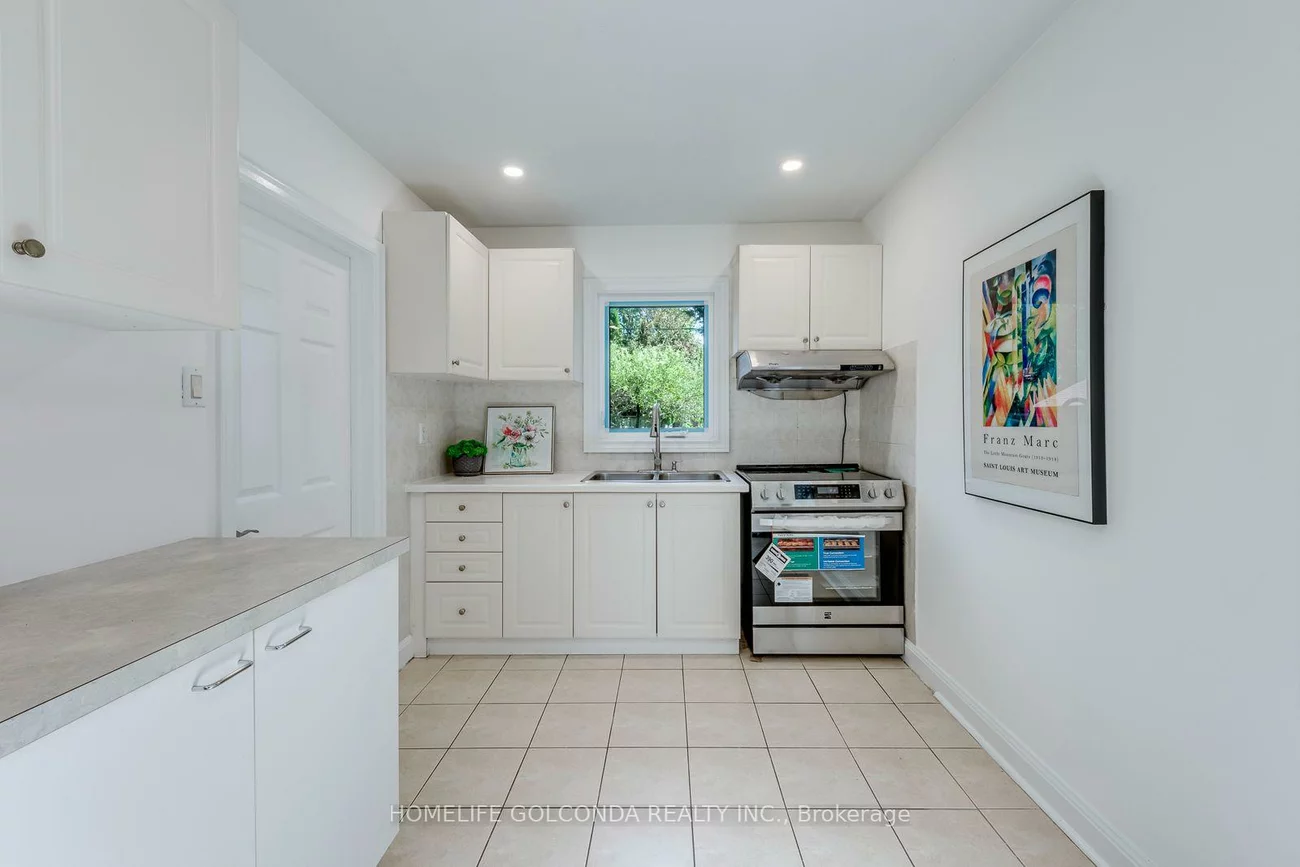 93, North Woodrow, Clairlea-Birchmount, Toronto
