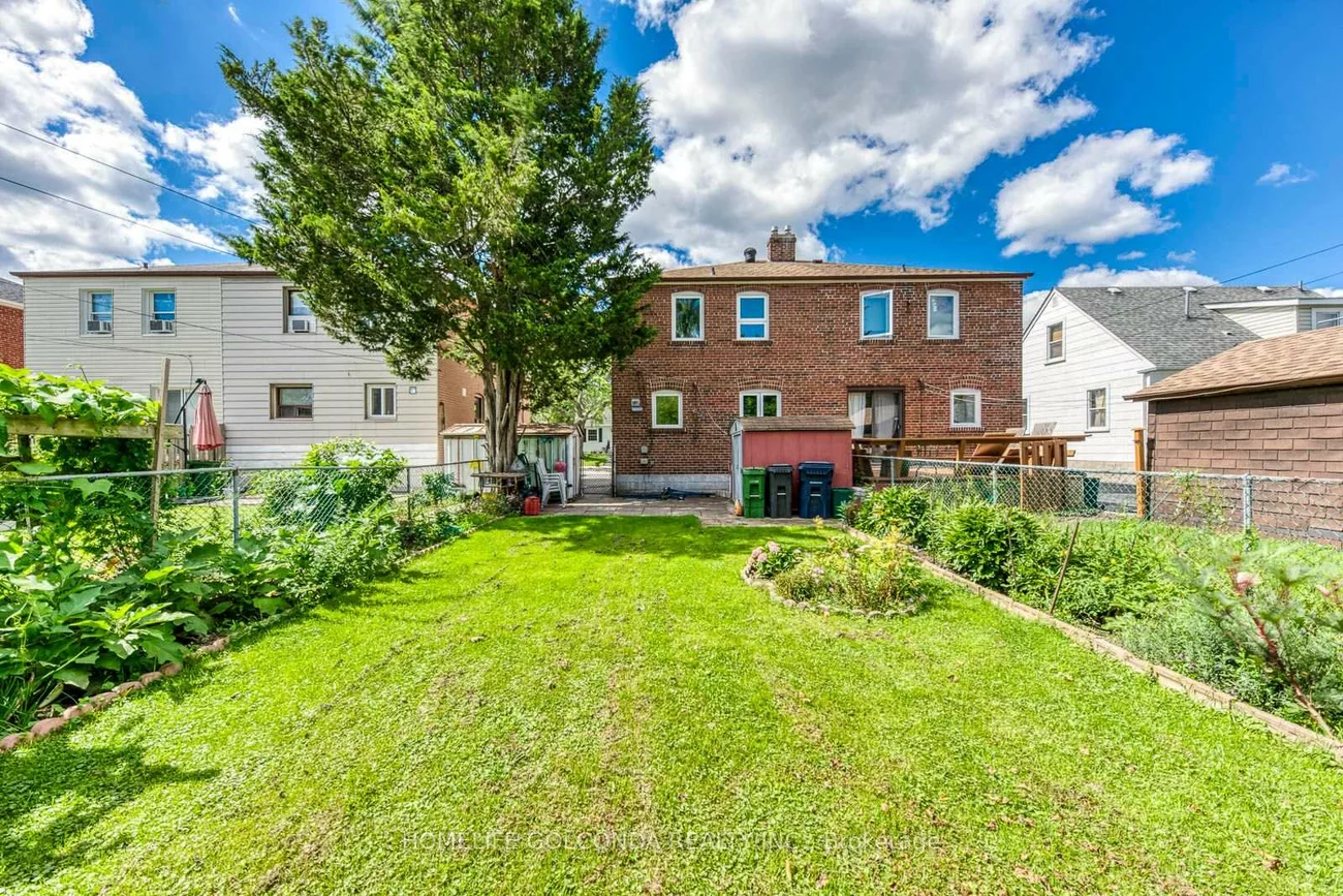 93, North Woodrow, Clairlea-Birchmount, Toronto