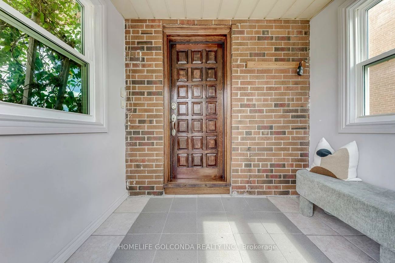 93, North Woodrow, Clairlea-Birchmount, Toronto