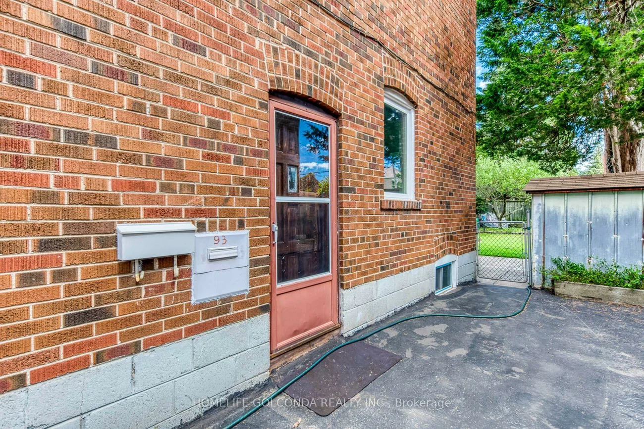 93, North Woodrow, Clairlea-Birchmount, Toronto