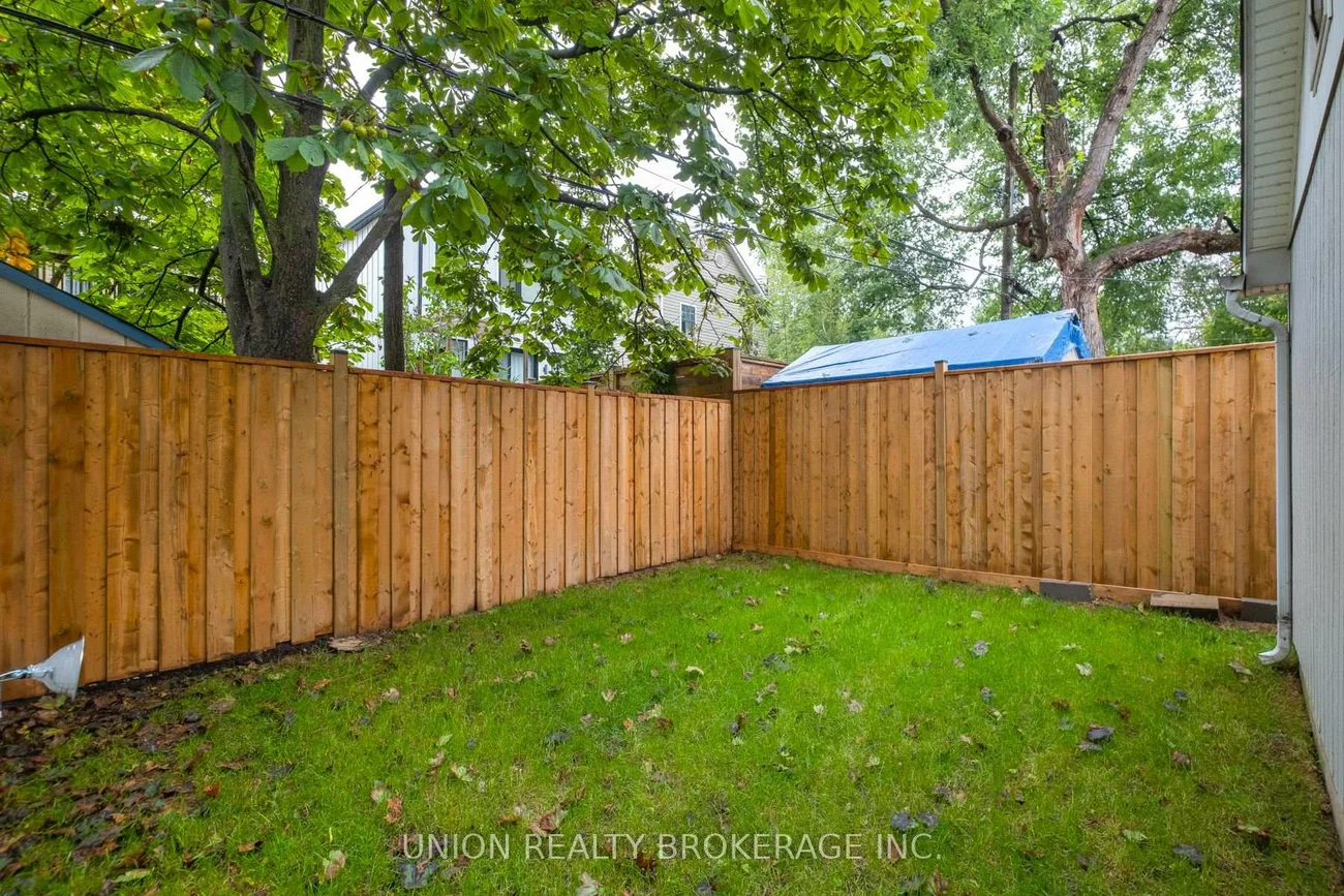 269, Warden, Birchcliffe-Cliffside, Toronto