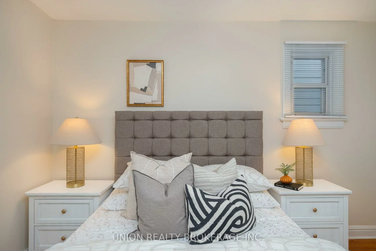 269, Warden, Birchcliffe-Cliffside, Toronto