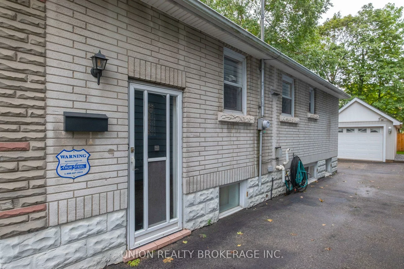 269, Warden, Birchcliffe-Cliffside, Toronto