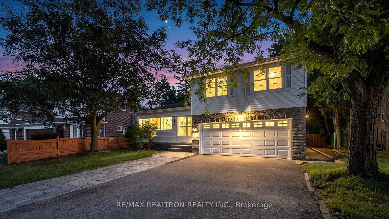 229, CHARTLAND, Agincourt North, Toronto