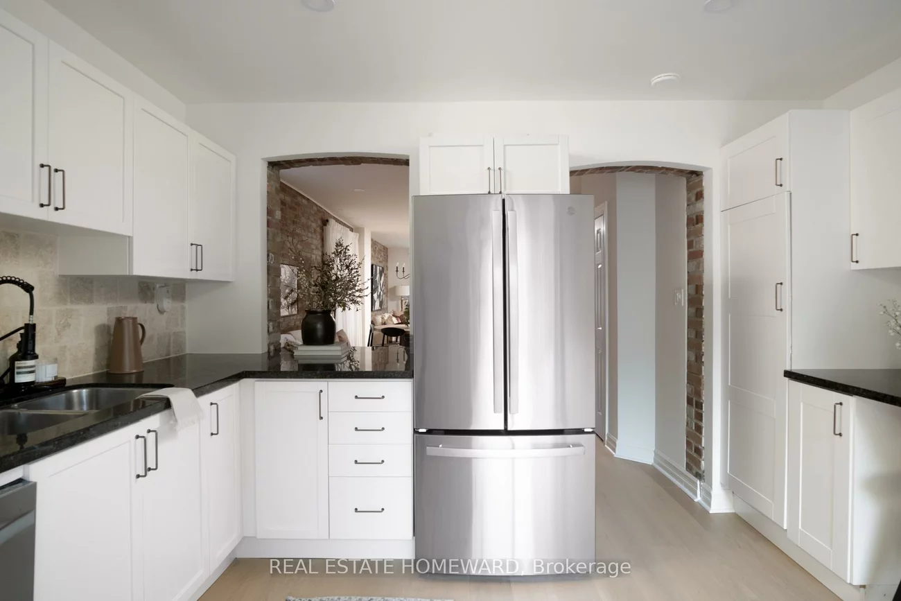 188, Hastings, South Riverdale, Toronto