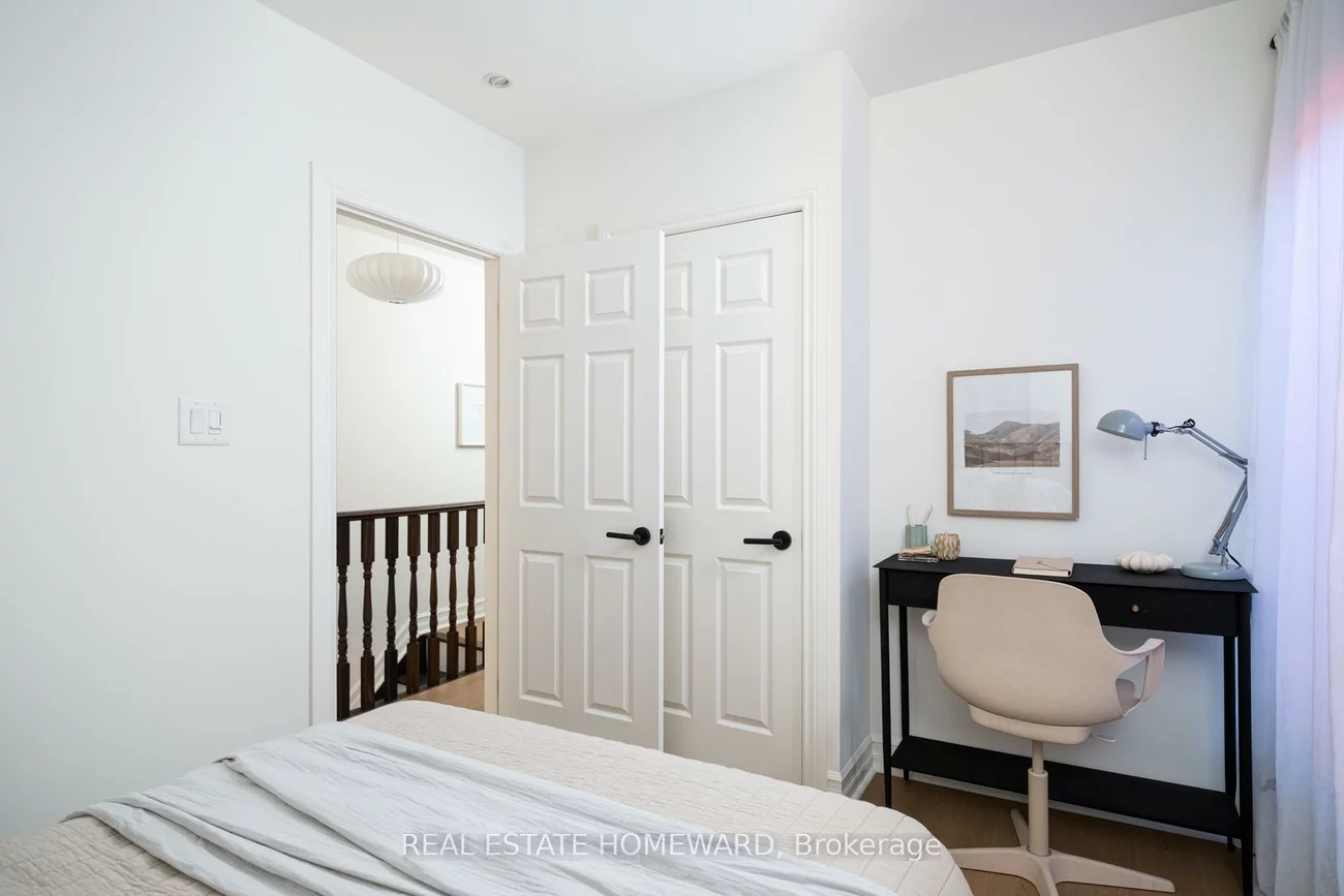 188, Hastings, South Riverdale, Toronto