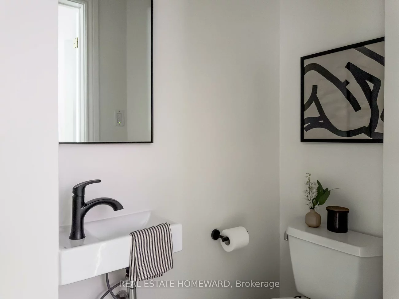 188, Hastings, South Riverdale, Toronto