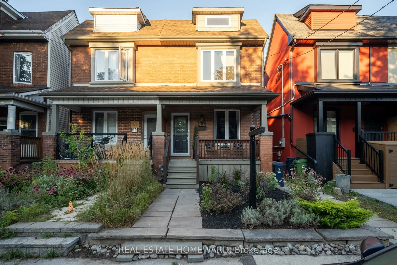 188, Hastings, South Riverdale, Toronto