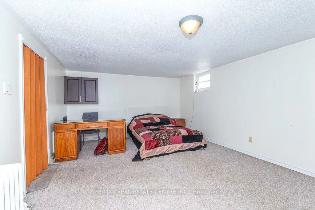 27, Innismore, Wexford-Maryvale, Toronto