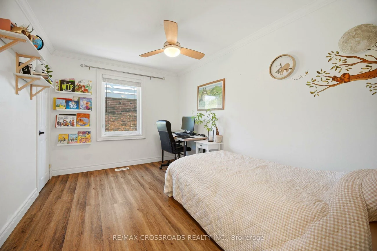 18, Adanac, Cliffcrest, Toronto