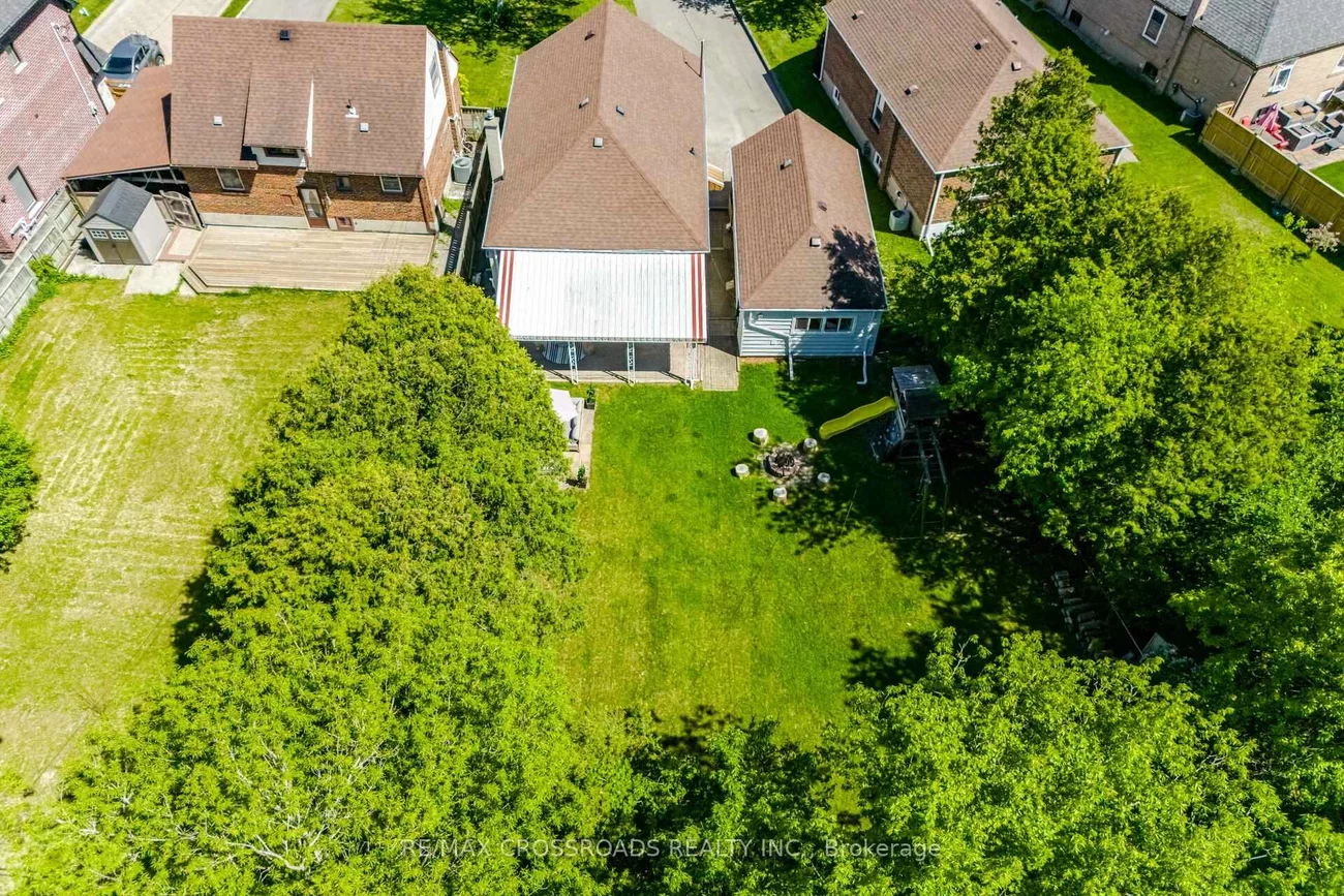 18, Adanac, Cliffcrest, Toronto
