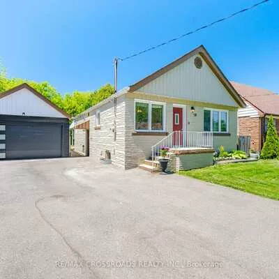 18, Adanac, Cliffcrest, Toronto