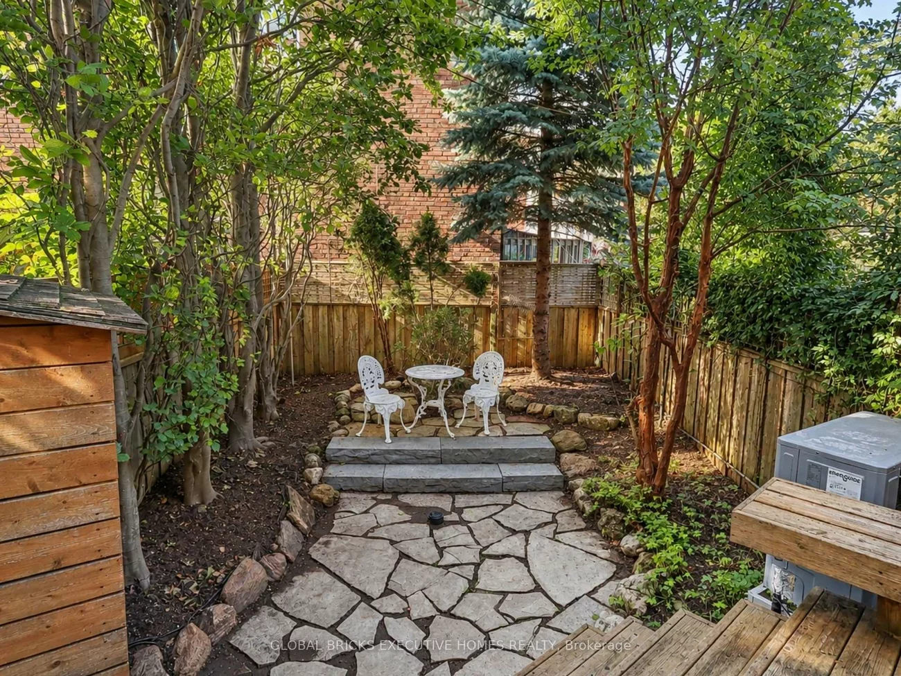 158, Fulton, Playter Estates-Danforth, Toronto