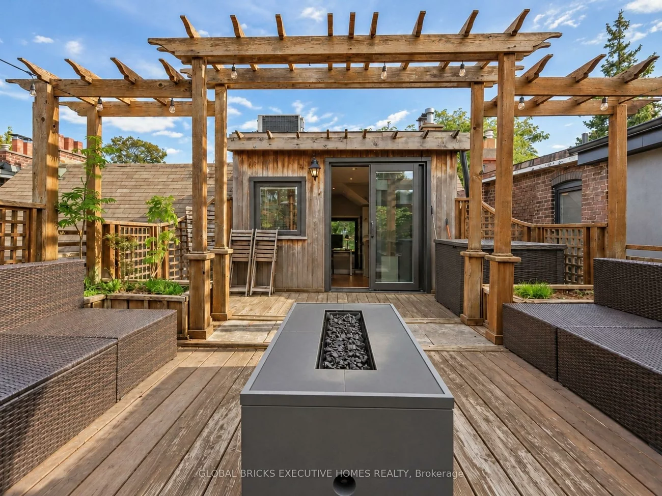 158, Fulton, Playter Estates-Danforth, Toronto