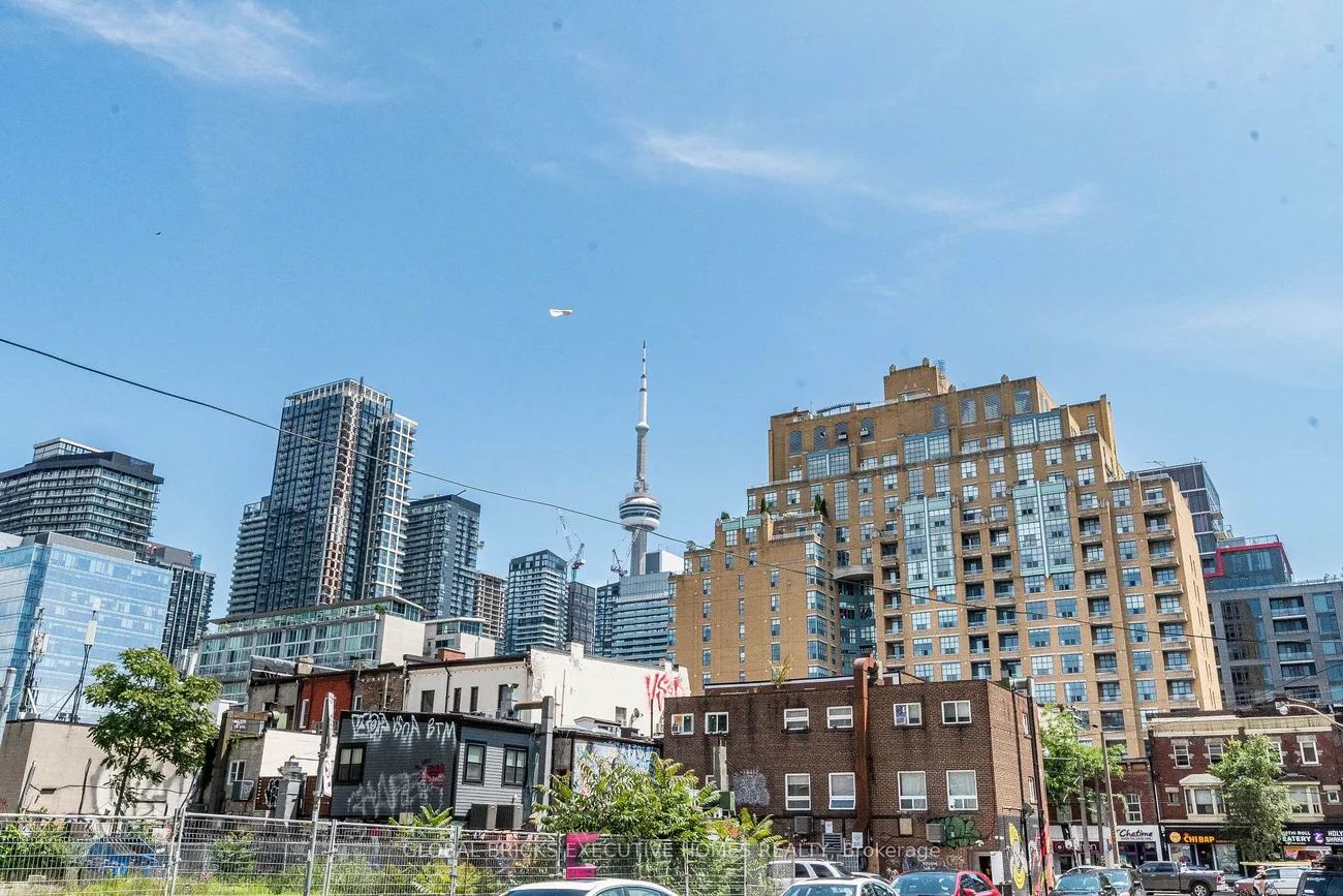 158, Fulton, Playter Estates-Danforth, Toronto