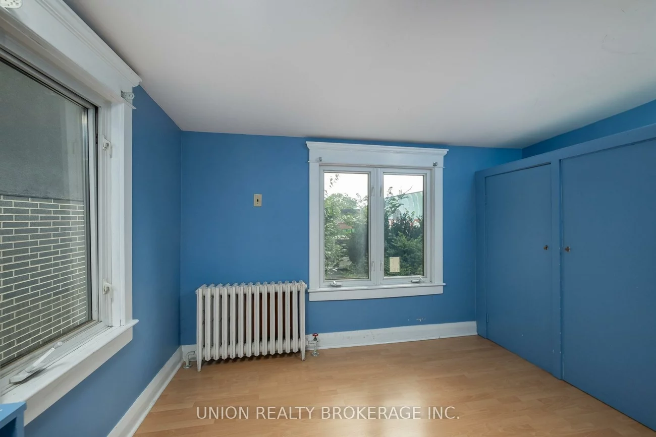 9, Simpson, South Riverdale, Toronto