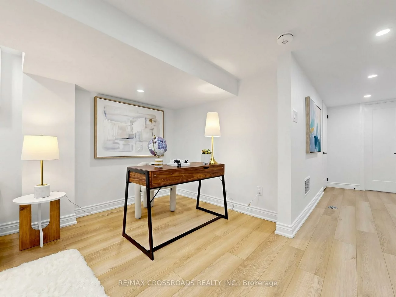 548, Glebeholme, Danforth, Toronto