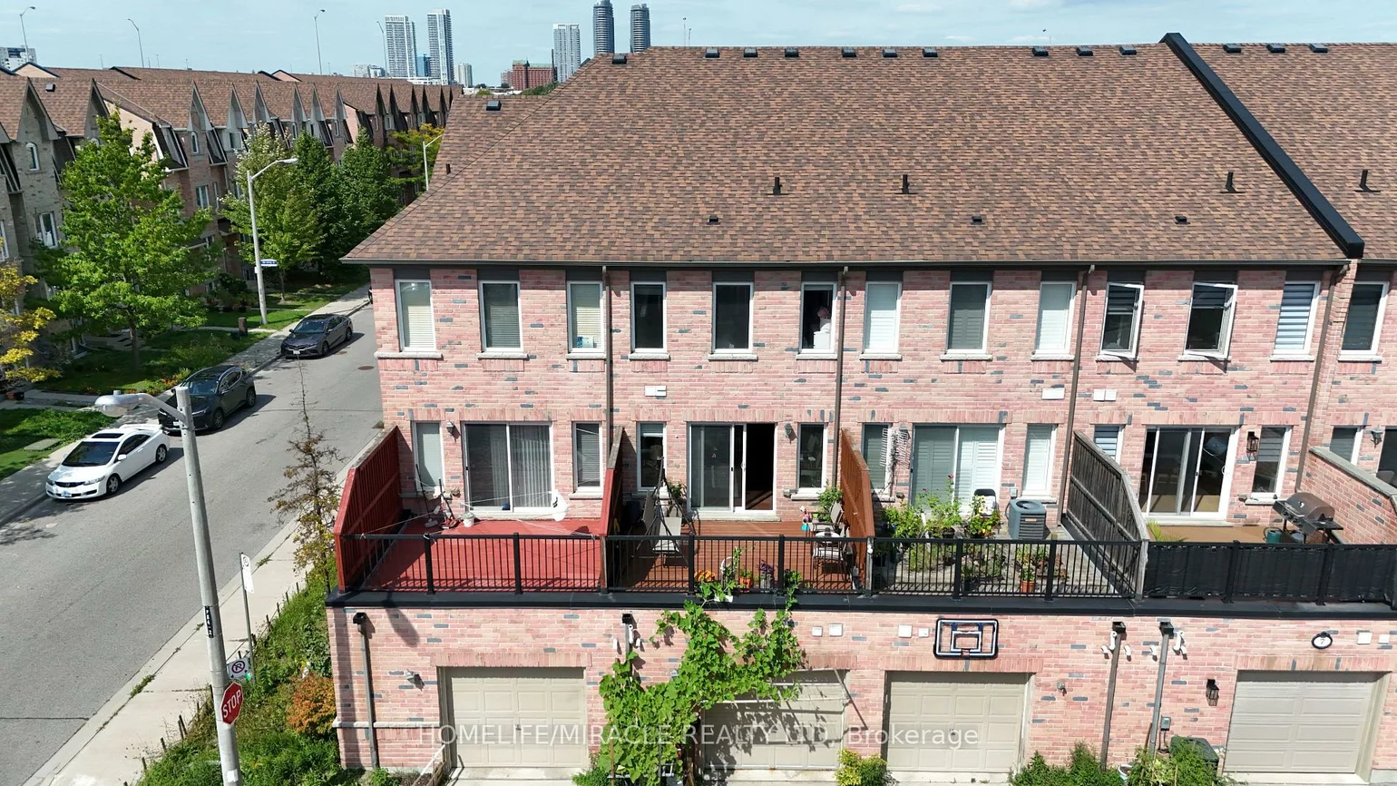 3, De Jong, Dorset Park, Toronto