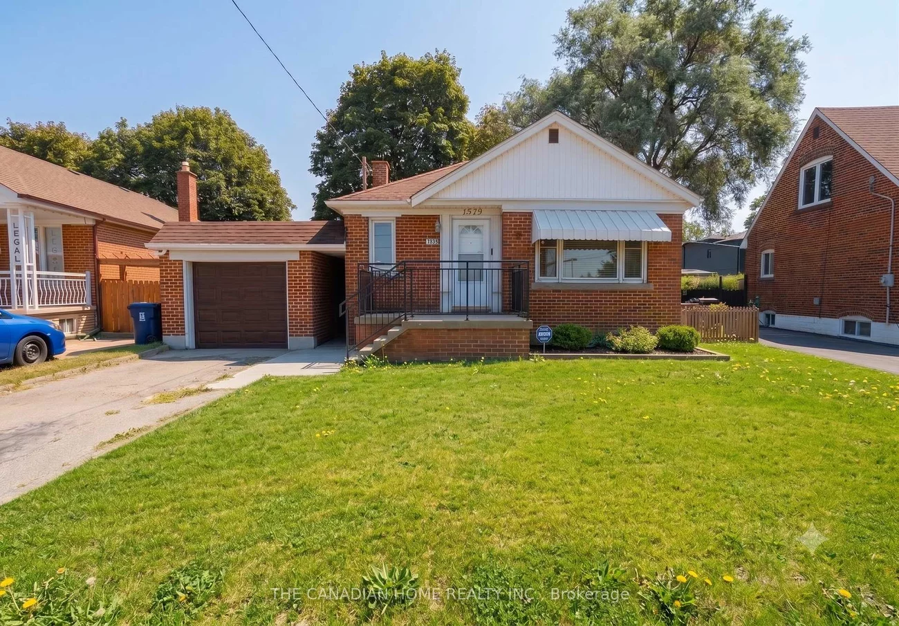 1373, Pharmacy, Wexford-Maryvale, Toronto