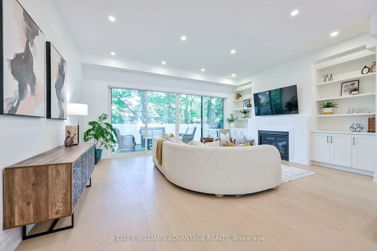 17 B, Haig, Birchcliffe-Cliffside, Toronto