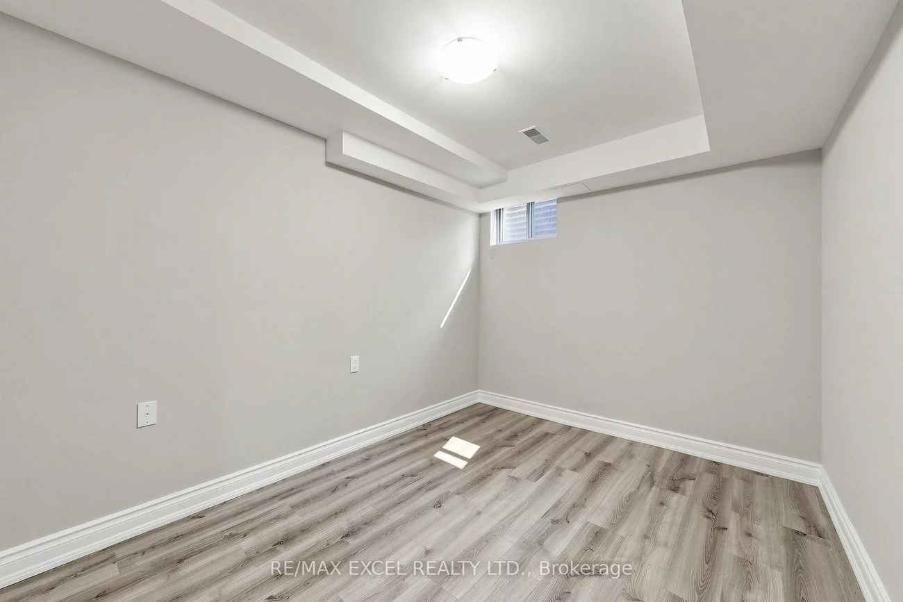 144, Brookmill, L'Amoreaux, Toronto