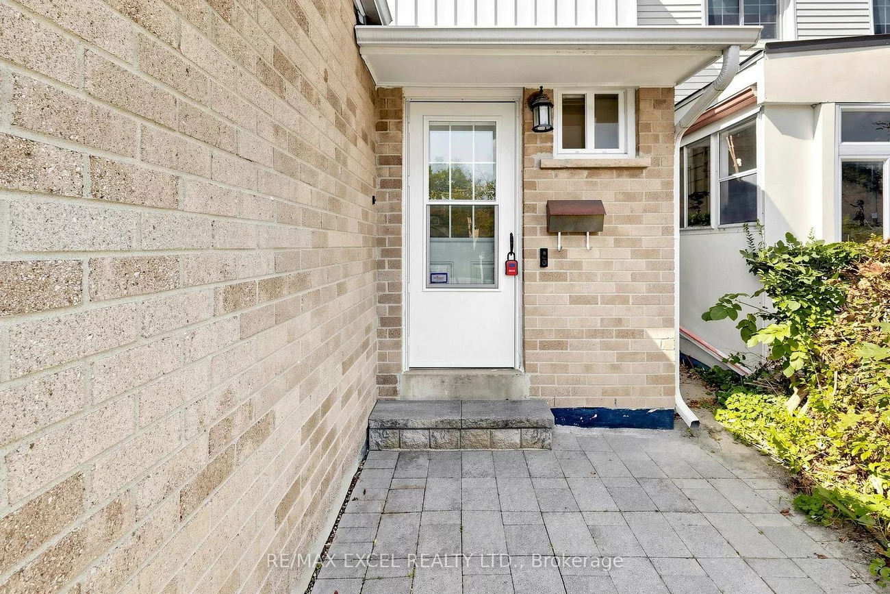 144, Brookmill, L'Amoreaux, Toronto