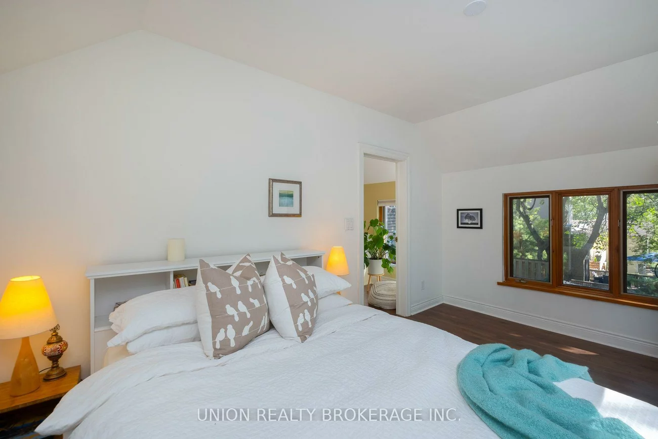 28, Victoria Park, The Beaches, Toronto