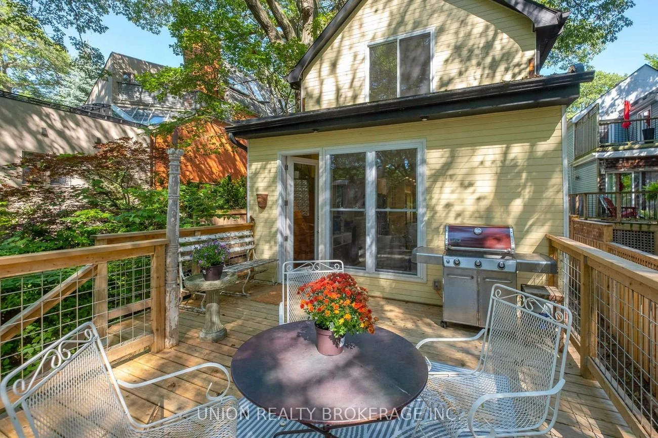 28, Victoria Park, The Beaches, Toronto