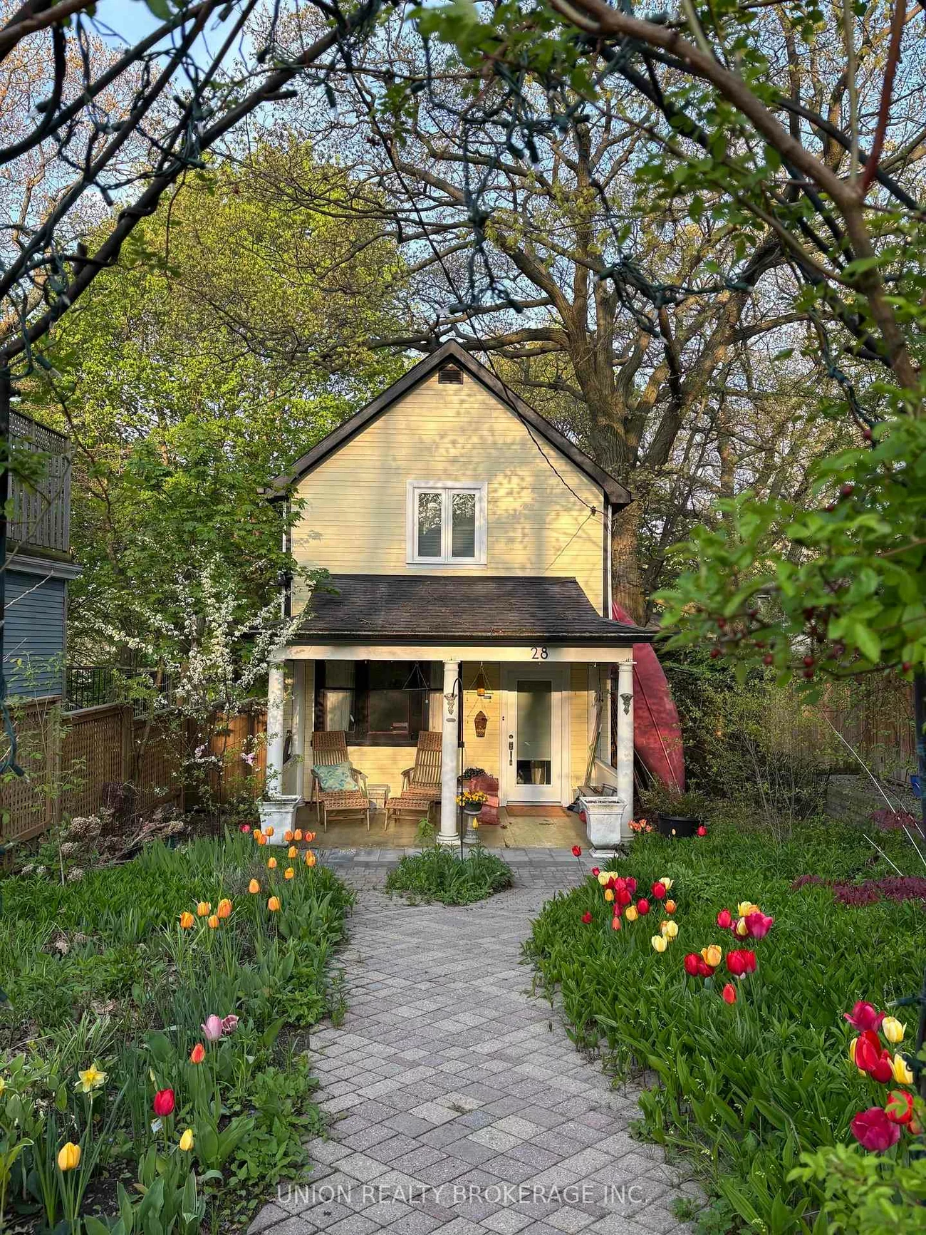 28, Victoria Park, The Beaches, Toronto